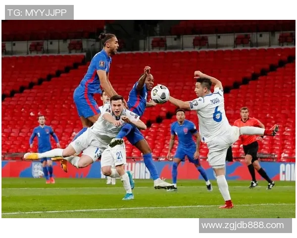 新一代中后卫崛起 足球年轻球员的防线革新与未来潜力