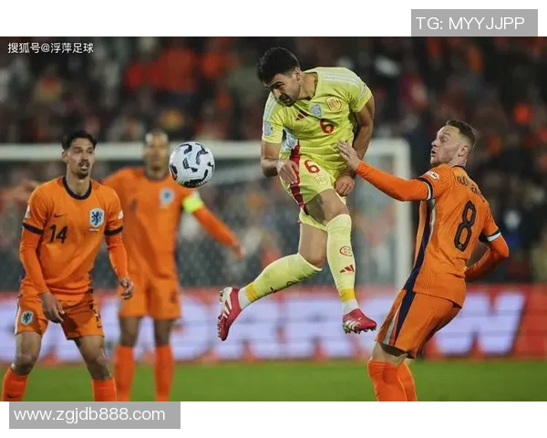 足球扁头球星崛起:突破传统技艺与独特风格的完美结合 足球扁头球星崛起:突破传统技艺与独特风格的完美结合