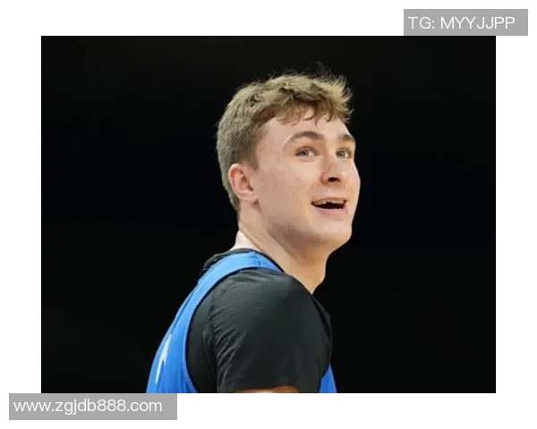 球场之星闪耀全场 足球评论员盛赞球员无与伦比的技艺与风采 球场之星闪耀全场 足球评论员盛赞球员无与伦比的技艺与风采